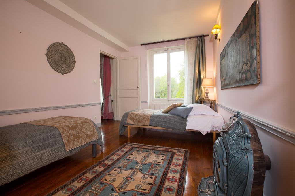 Bed and Breakfast Chateau De La Madeleine Pressagny l'Orgueilleux Экстерьер фото
