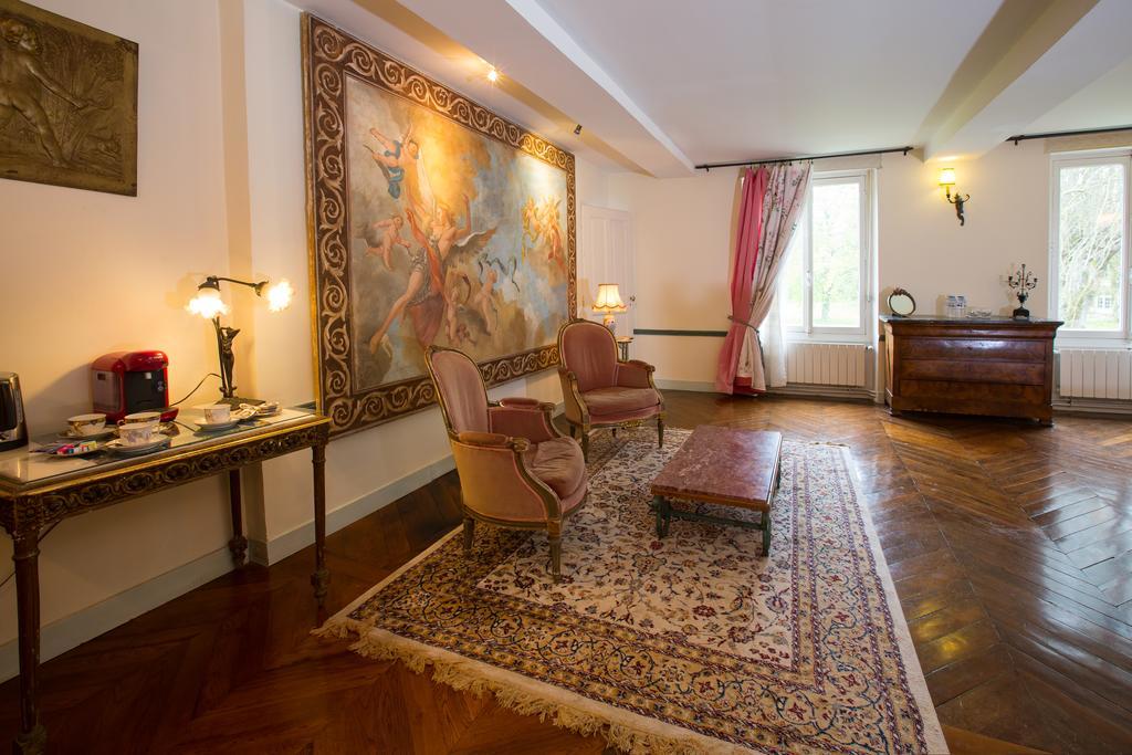 Bed and Breakfast Chateau De La Madeleine Pressagny l'Orgueilleux Экстерьер фото